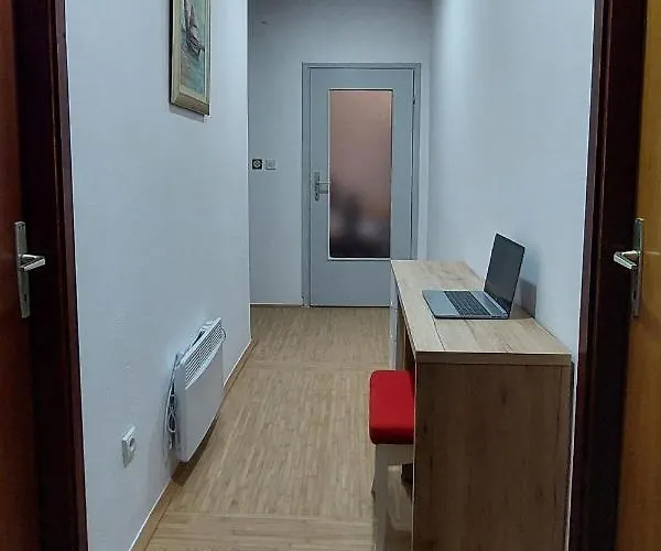 With Parking Space Starigrad, Paklenica - 11848 דירה סטאריגרד-פקלניצה